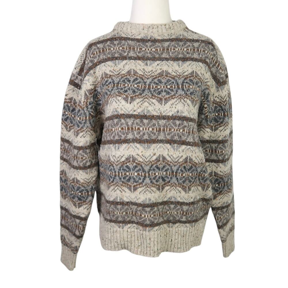 Vintage 90s Saugatuck Dry Goods tan snowflake knit sweater Mens XL